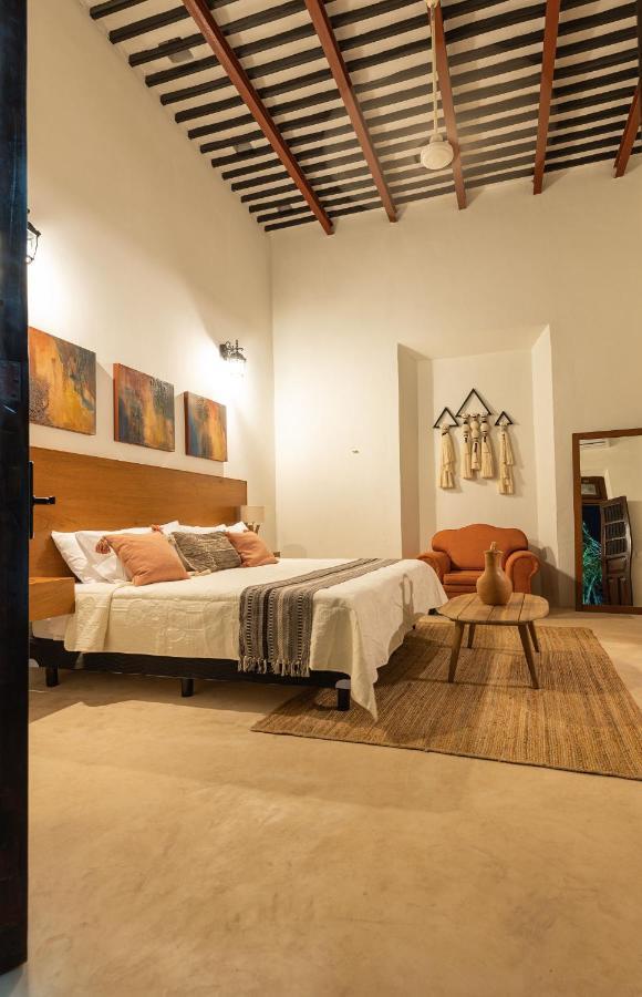 Casa Dos Lirios Hotel Boutique Мерида Екстериор снимка