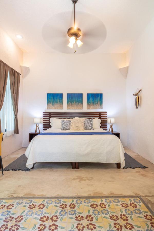 Casa Dos Lirios Hotel Boutique Мерида Екстериор снимка