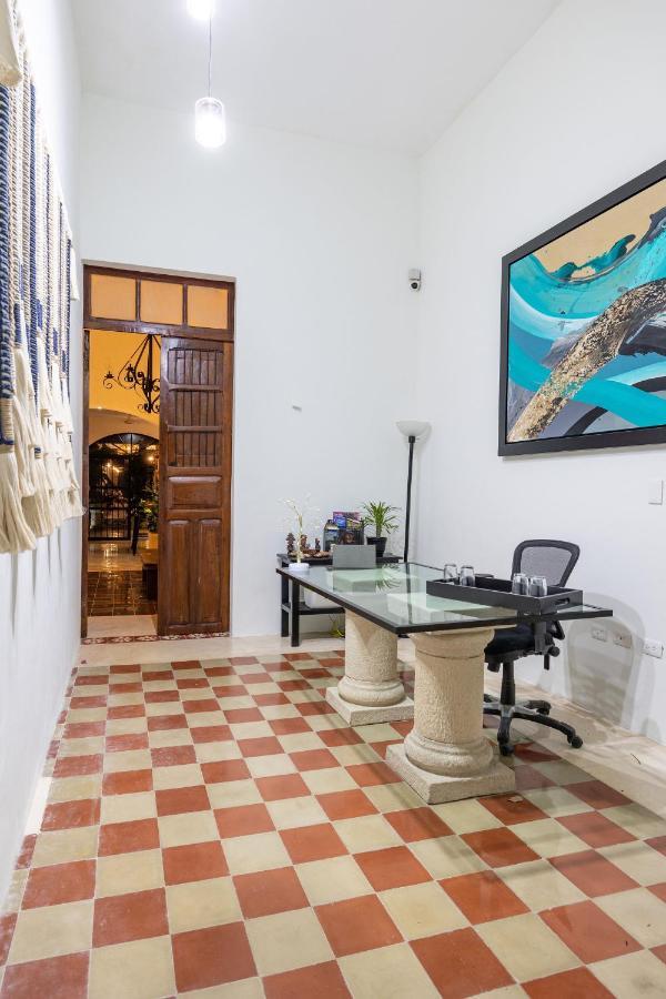 Casa Dos Lirios Hotel Boutique Мерида Екстериор снимка