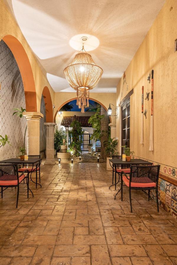 Casa Dos Lirios Hotel Boutique Мерида Екстериор снимка