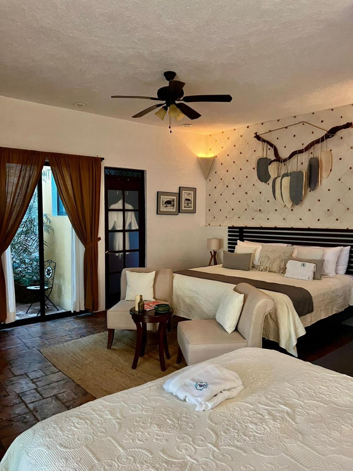 Casa Dos Lirios Hotel Boutique Мерида Екстериор снимка